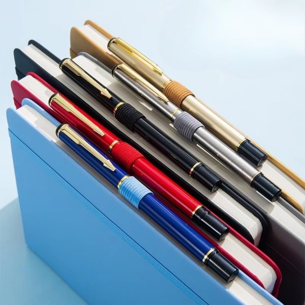 A6サイズのミニポケットノート。ゴムバンド付き。学生用ハンド - Leather Work Diary Covers のレビューと価格